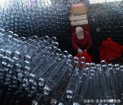 合肥:趕制燈籠迎春節(jié)