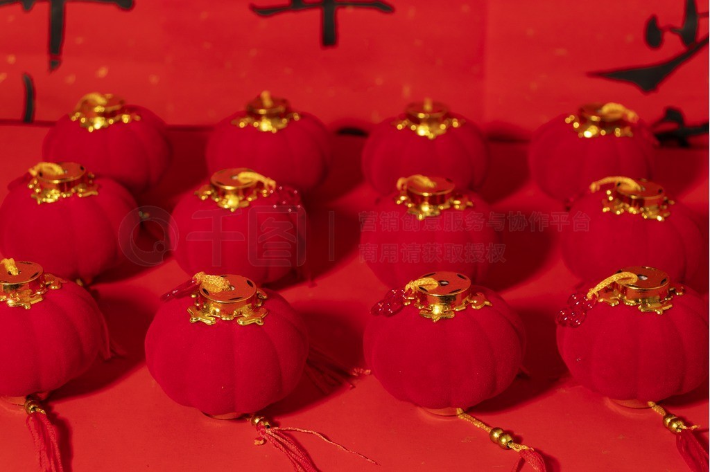 春節(jié)過年喜慶紅色燈籠產(chǎn)品實(shí)拍免費(fèi)下載_jpg格式_6000像素_編號(hào)38642760