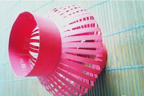 如何用卡紙做燈籠