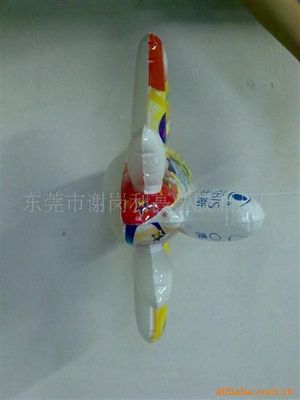 玩具系列 吹氣玩具 充氣燈籠 充氣玩具 兒童充氣燈籠/工廠直銷-東莞市謝崗利高塑膠制品廠提供玩具系列 吹氣玩具 充氣燈籠 充氣玩具 兒童充氣燈籠/工廠直銷的相關介紹、產(chǎn)品、服務、圖片、價格東莞市謝崗利高塑膠制品廠、PVC充氣玩具;充氣瓶罐吹氣玩具;PVC卡片袋;PVC雨衣;水上充氣玩具;沙灘球;充氣沙發(fā);填充氣袋;手臂圈;吹氣不倒翁;浮床水床;pvc軟膠包裝袋;頸枕;充氣卡通;充氣形象動物;充氣相框;滑雪圈;充氣坐墊;充氣水池;圣誕樹